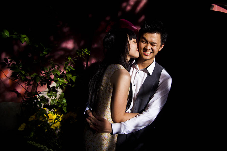 HCMC, Vietnam, Engagement Portraits – Helena & Ade