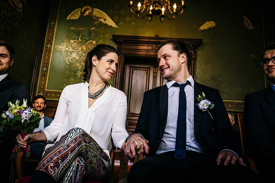 Berlin Winter Wedding - happy couple during wedding ceremony